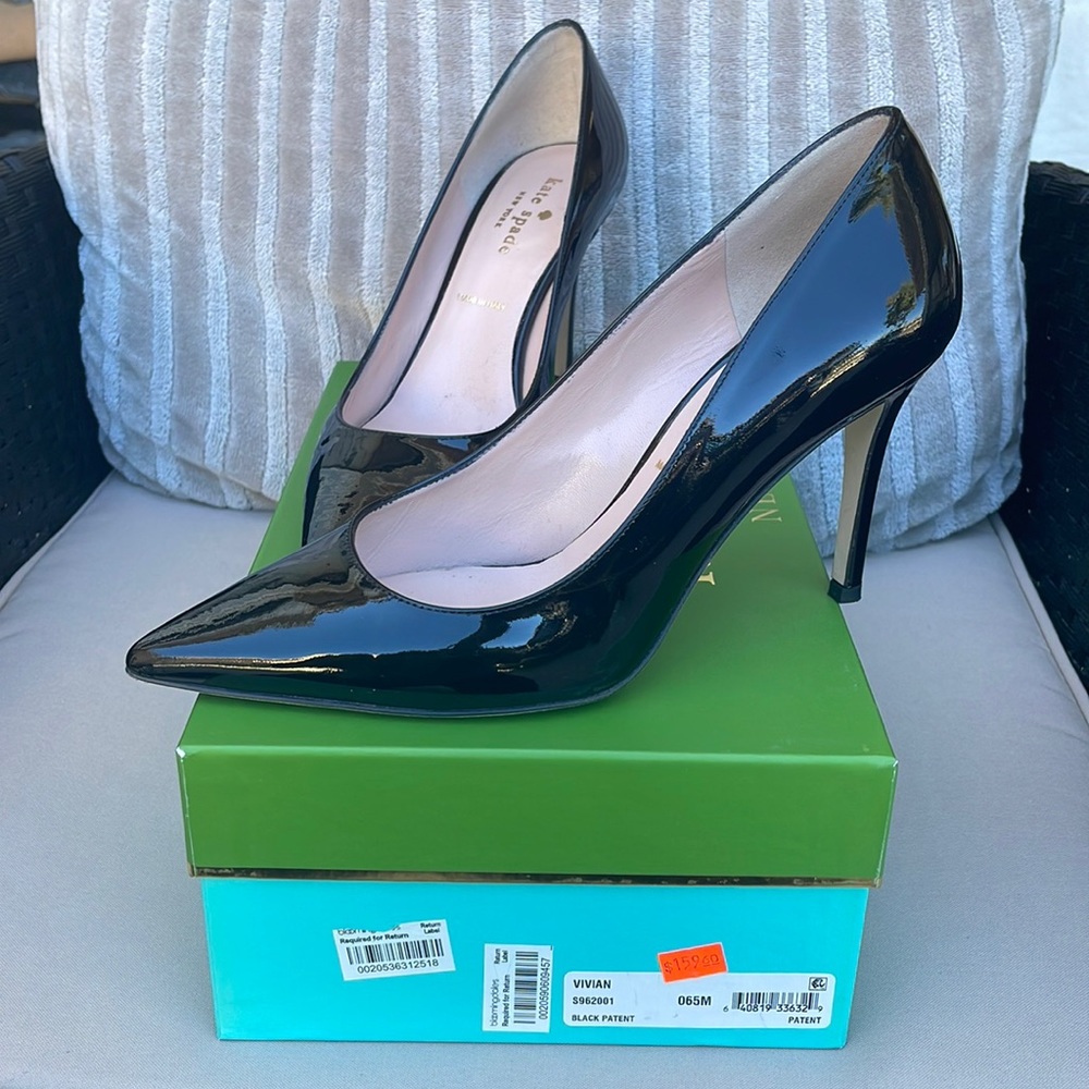 Kate Spade Vivian black patent leather pumps